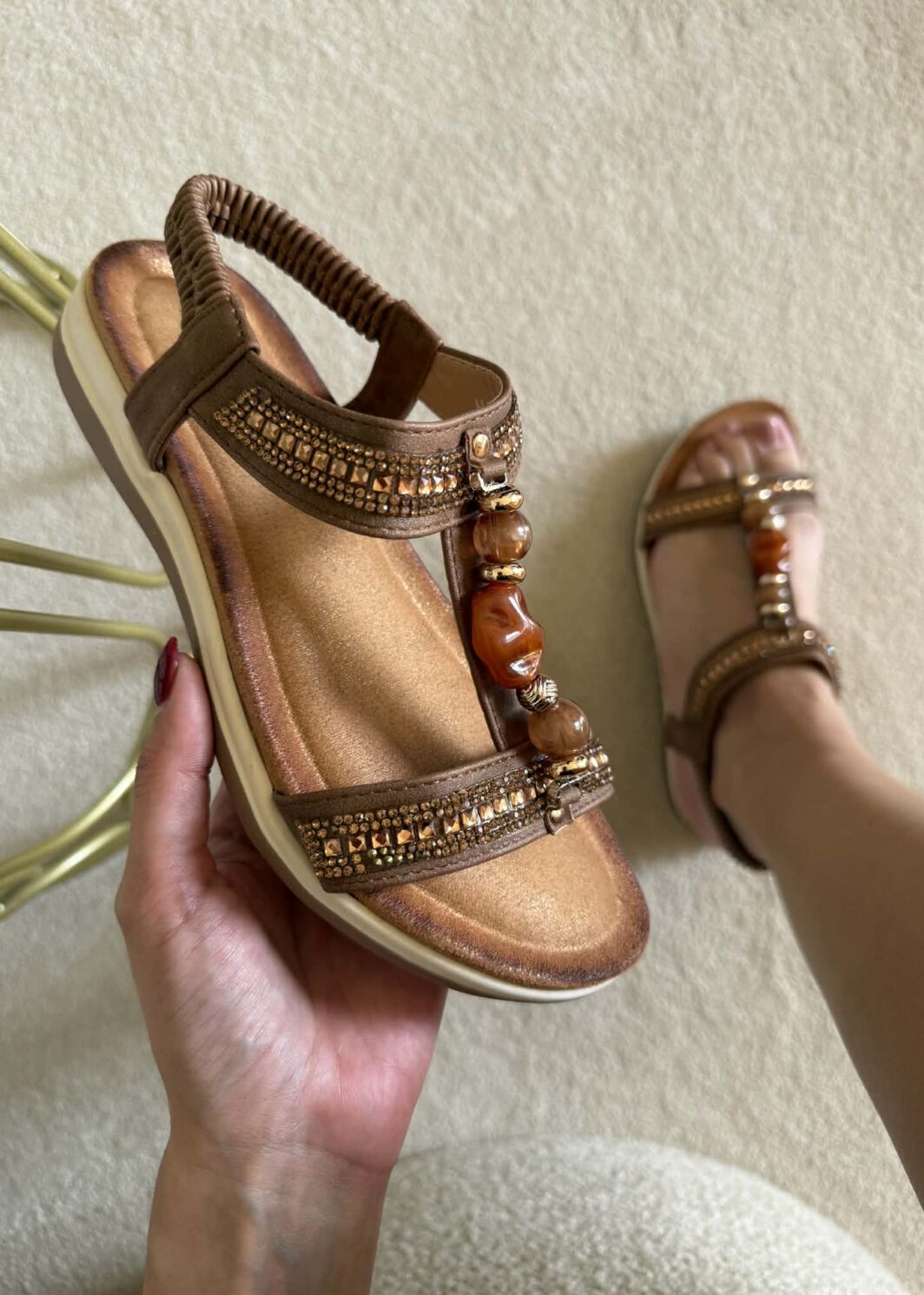 Sandália Detalhe Pedraria Boho - Castanho