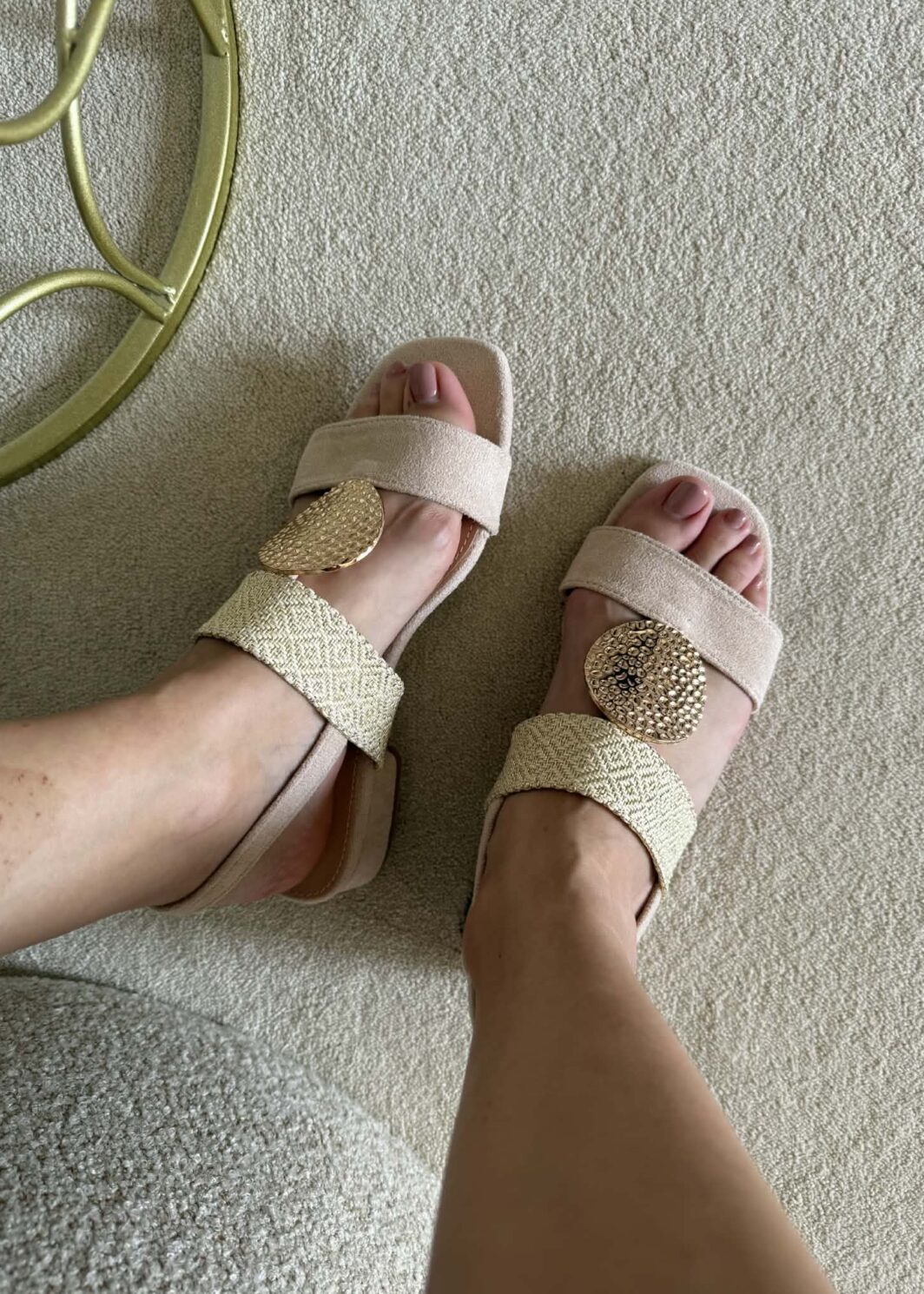 Sandália Design Elegante - Bege