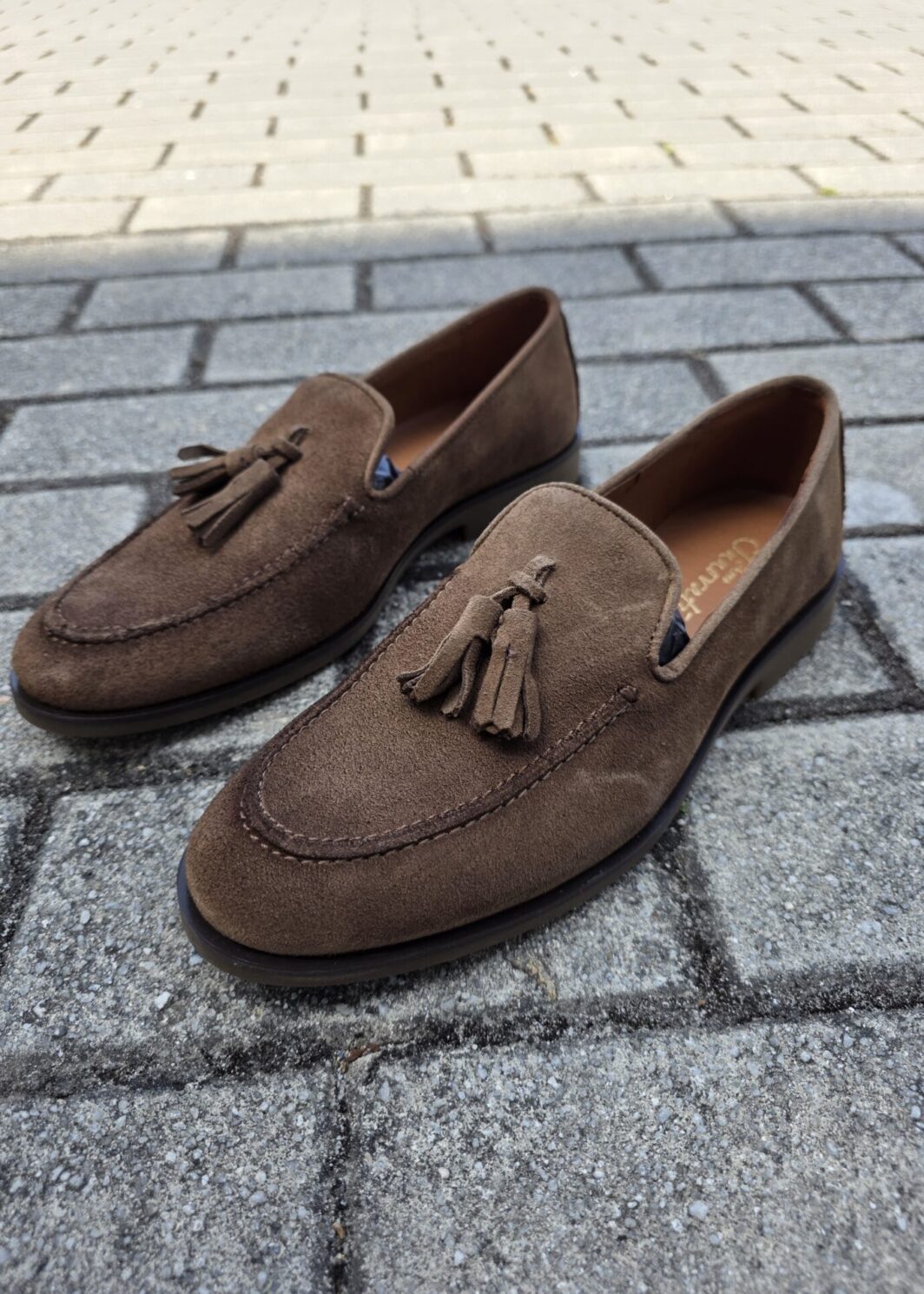 Loafer camurça taupe