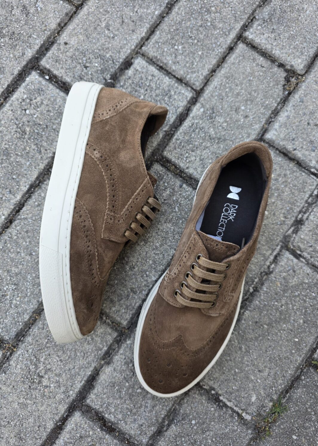 Sapatilha Taupe Dark Colletion