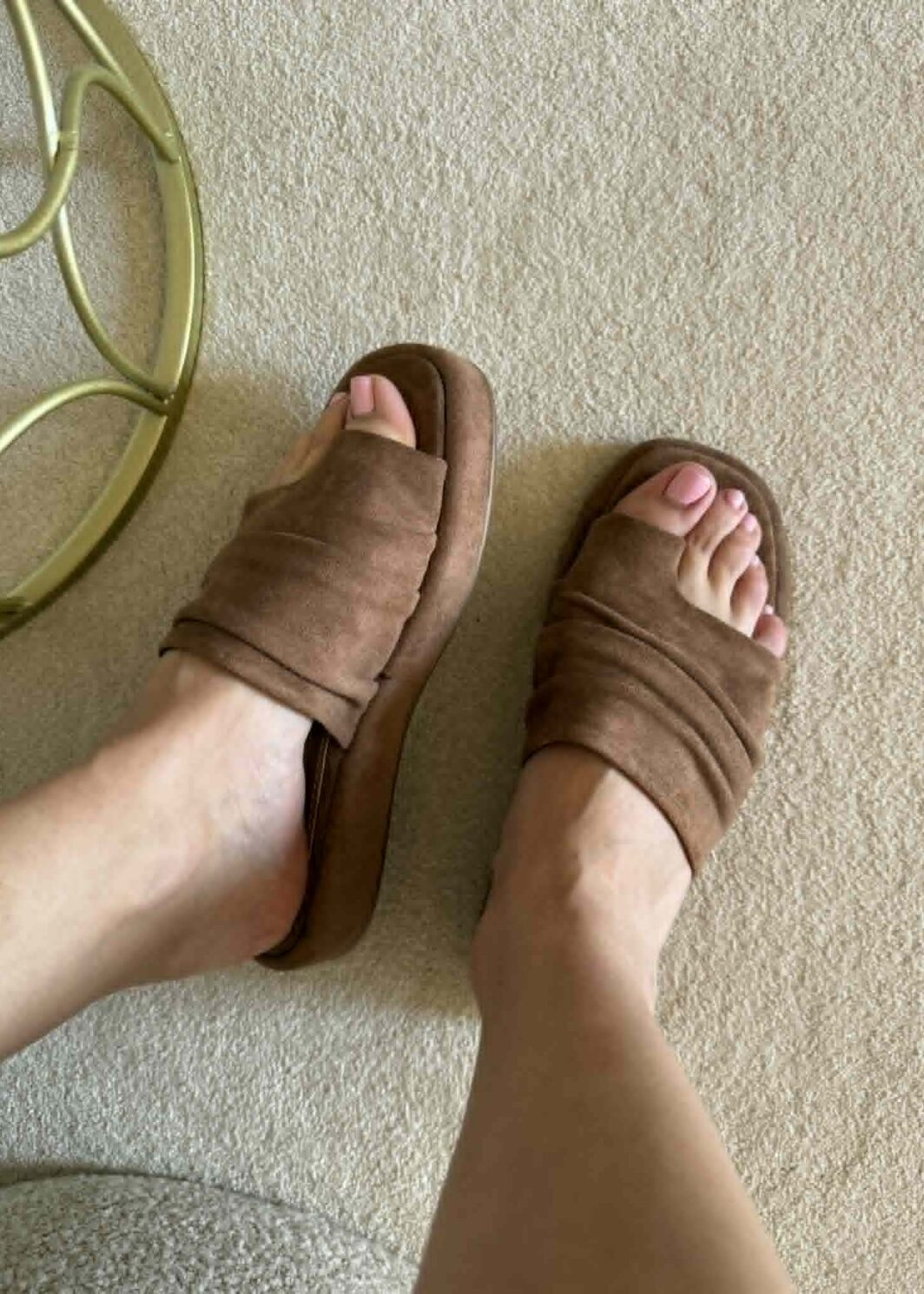 Chinelo Enrugado Mocha