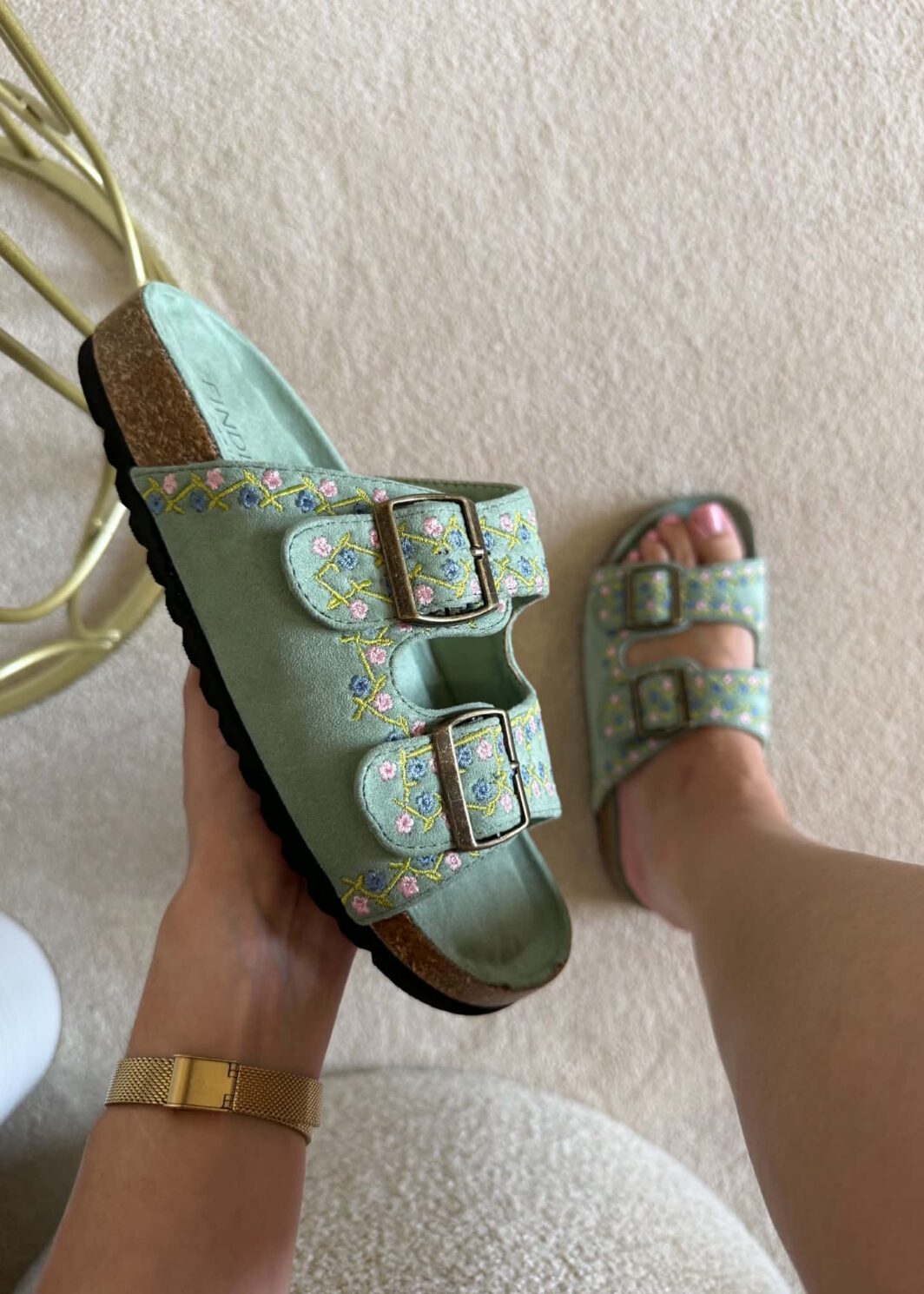 Chinelo Findlay Bordado - Verde