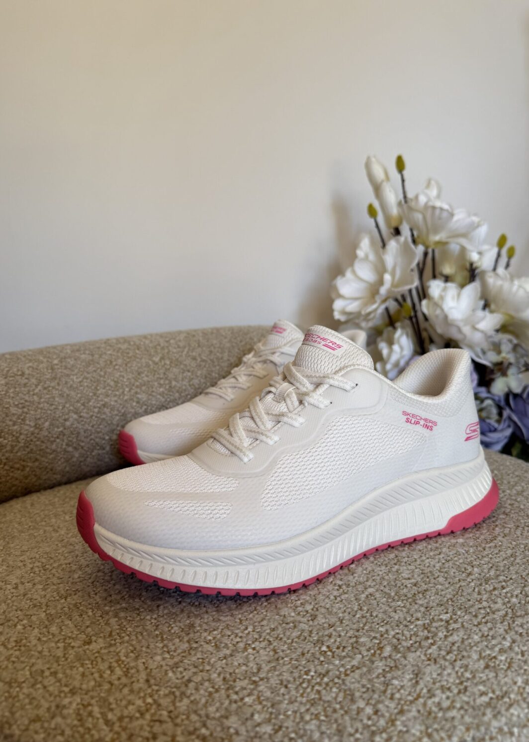 Skechers Slip-ins: BOBS Squad 4 - Staple Look
