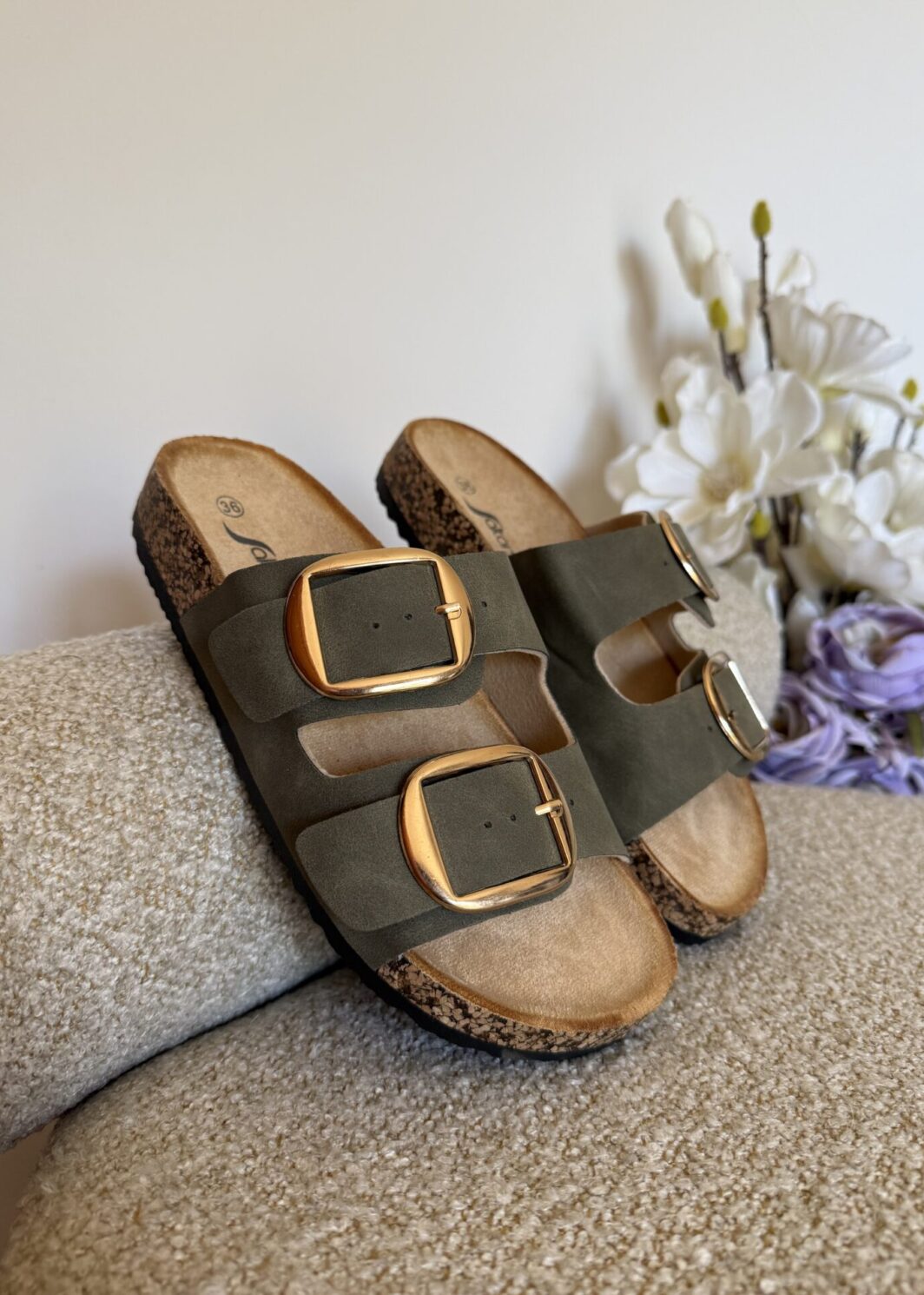 Chinelo Anatómico Fivelas - Verde