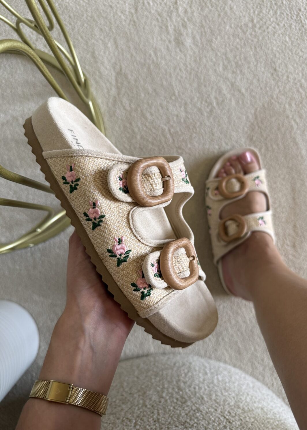 Chinelo Ráfia Pink Flowers