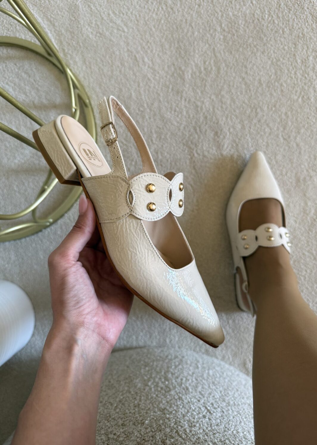 Slingback Innovation em Pele - Bege