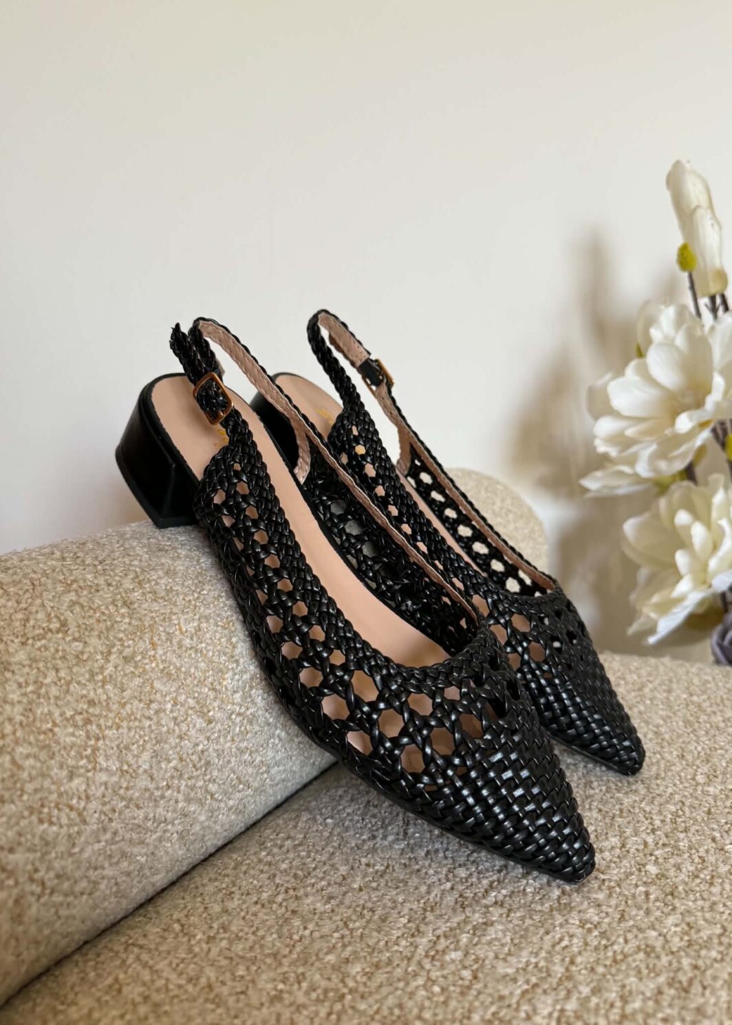 Sapato Slingback Trançado - Preto