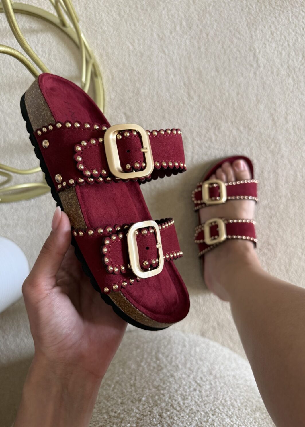 Chinelo Findlay Tachas - Vinho