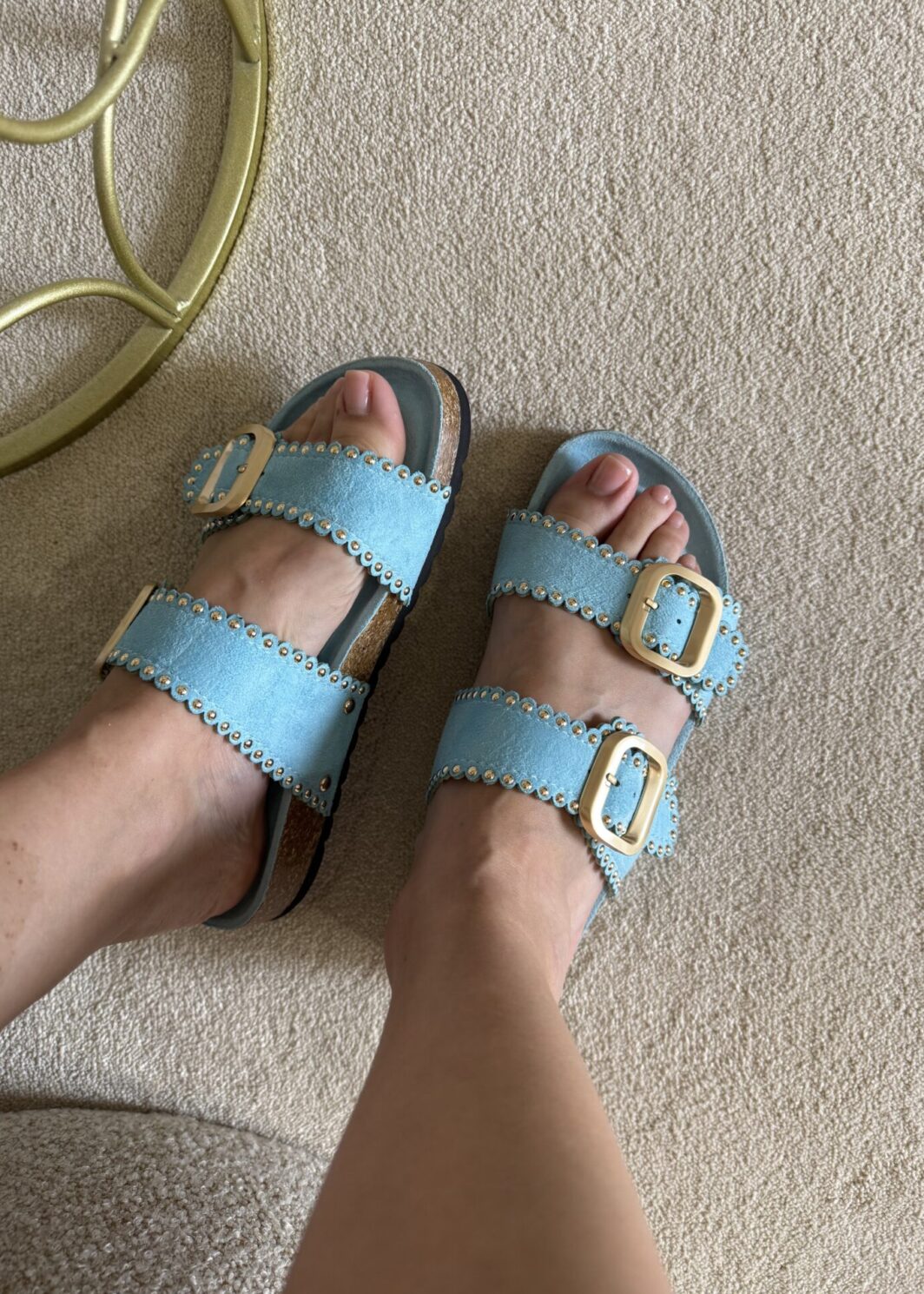Chinelo Findlay Tachas - Turquesa