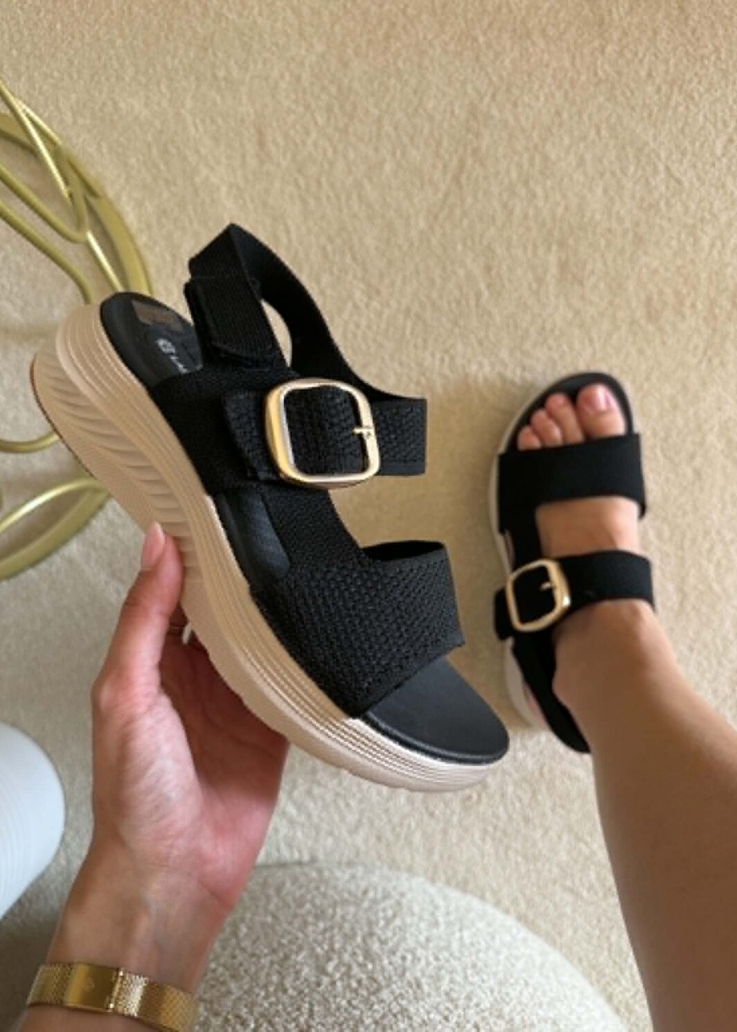 Sandália Malha Velcros - Preto