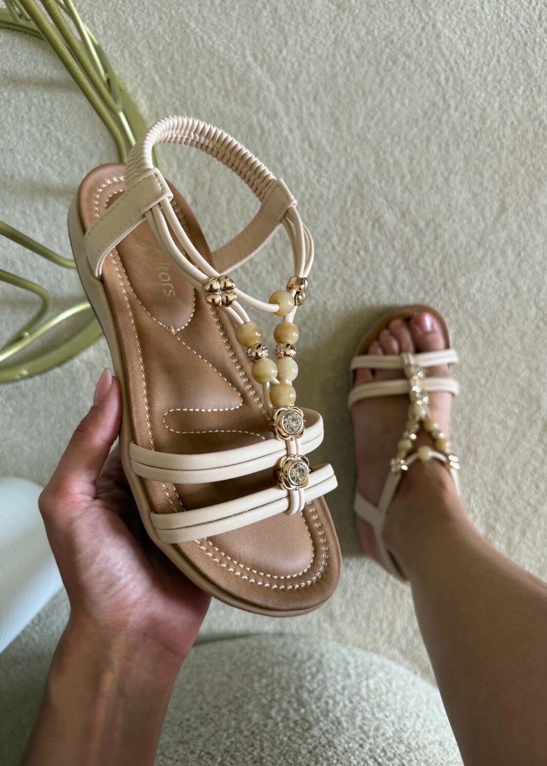 Sandália Soft Missangas - Creme
