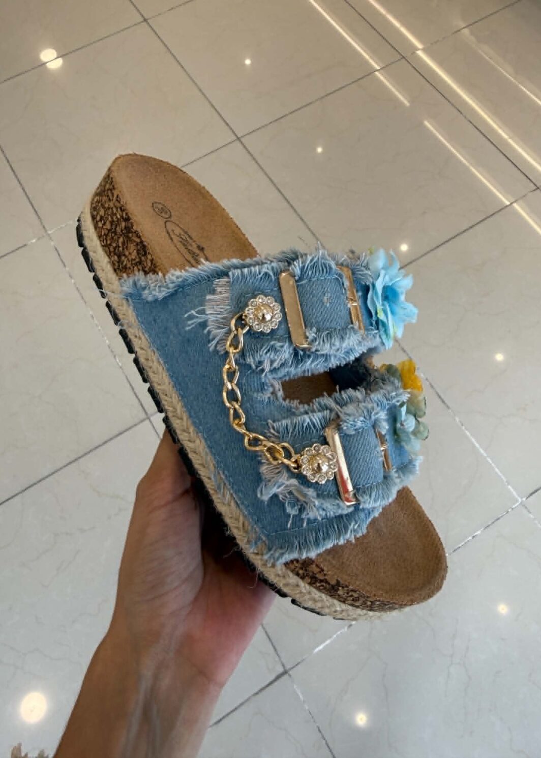 Chinelo Flower Power - Azul claro