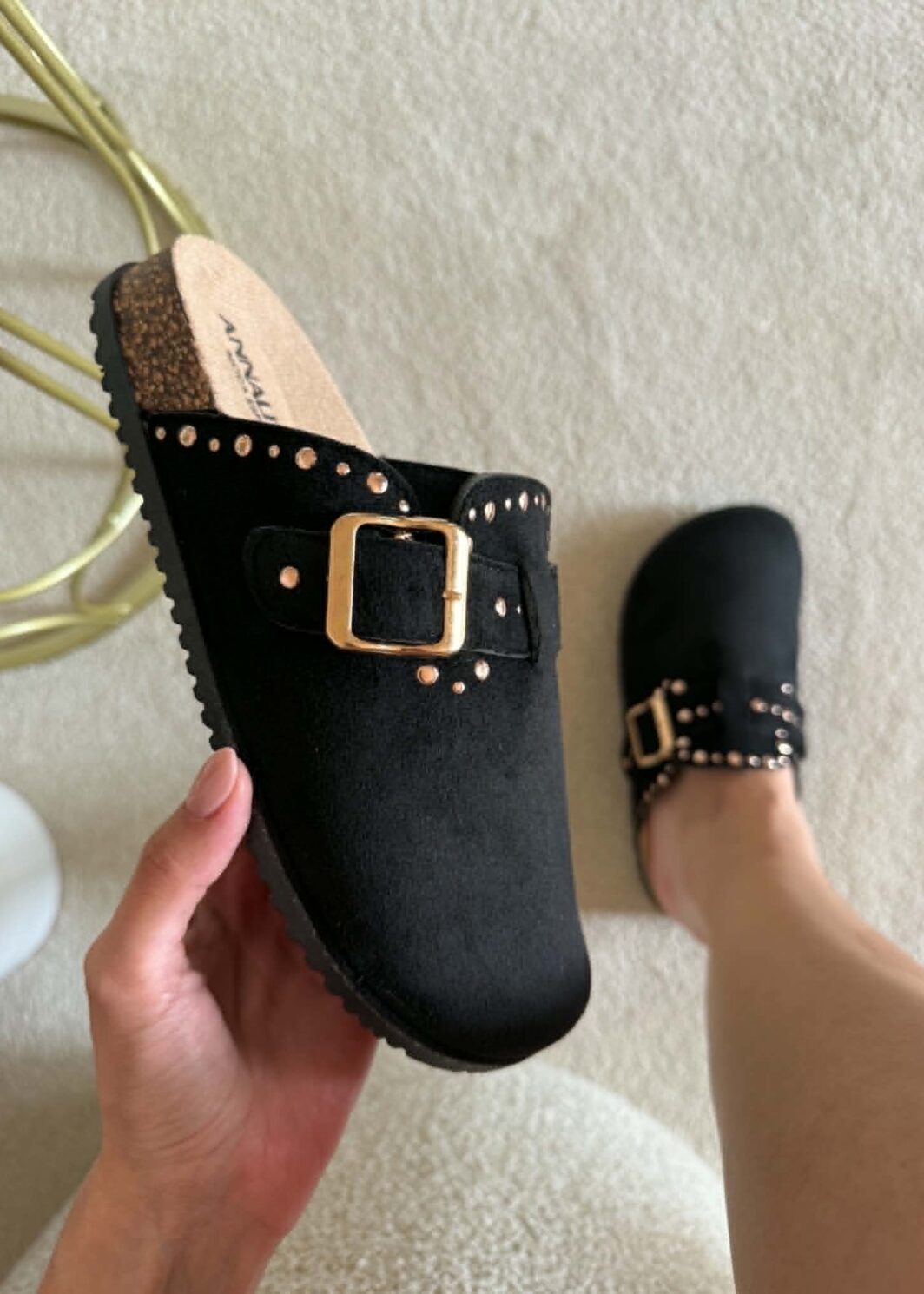 Clogs Com Tachas - Preto