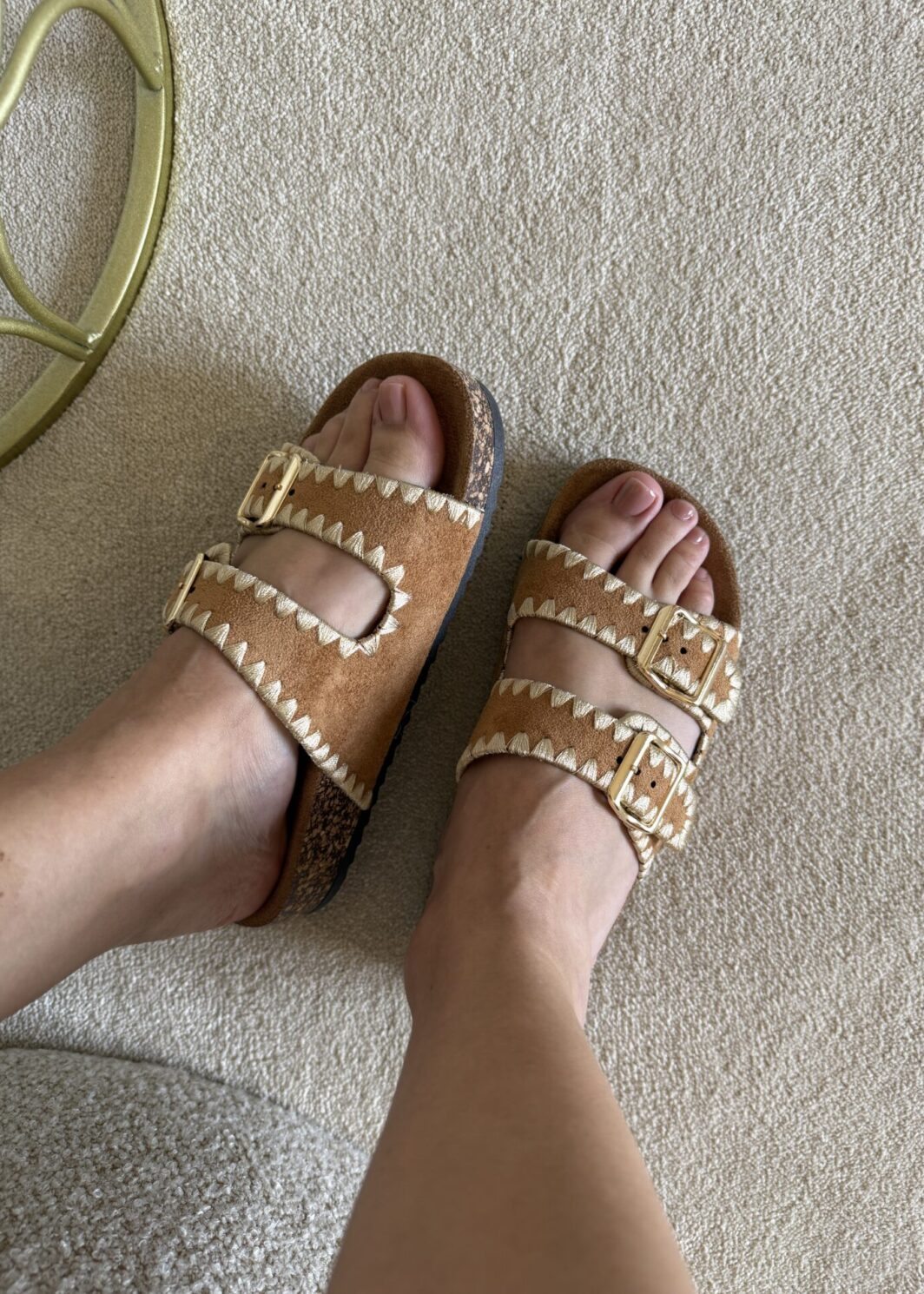 Chinelo Fivelas Josy - Camel