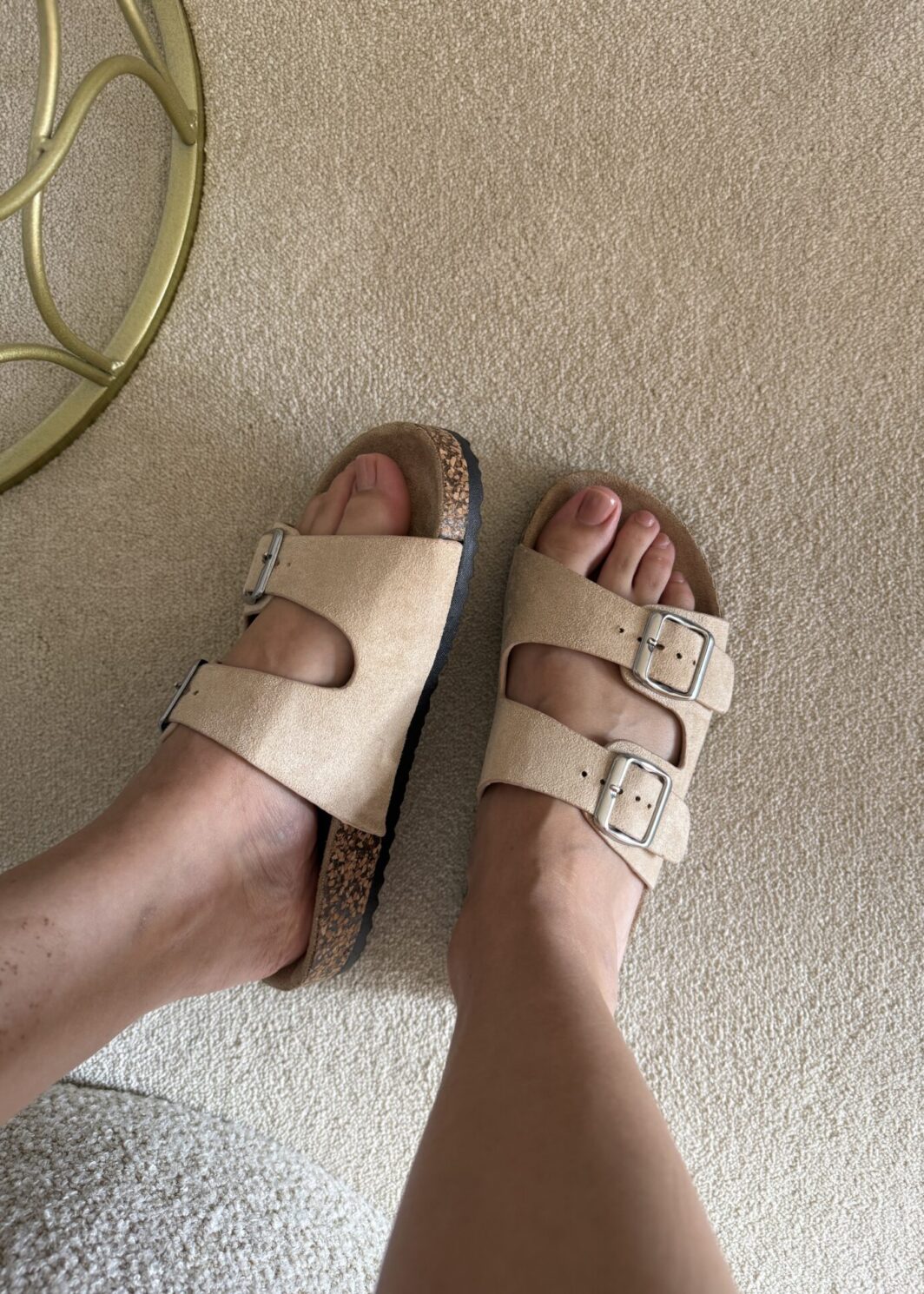 Chinelo Vatineri's Bege