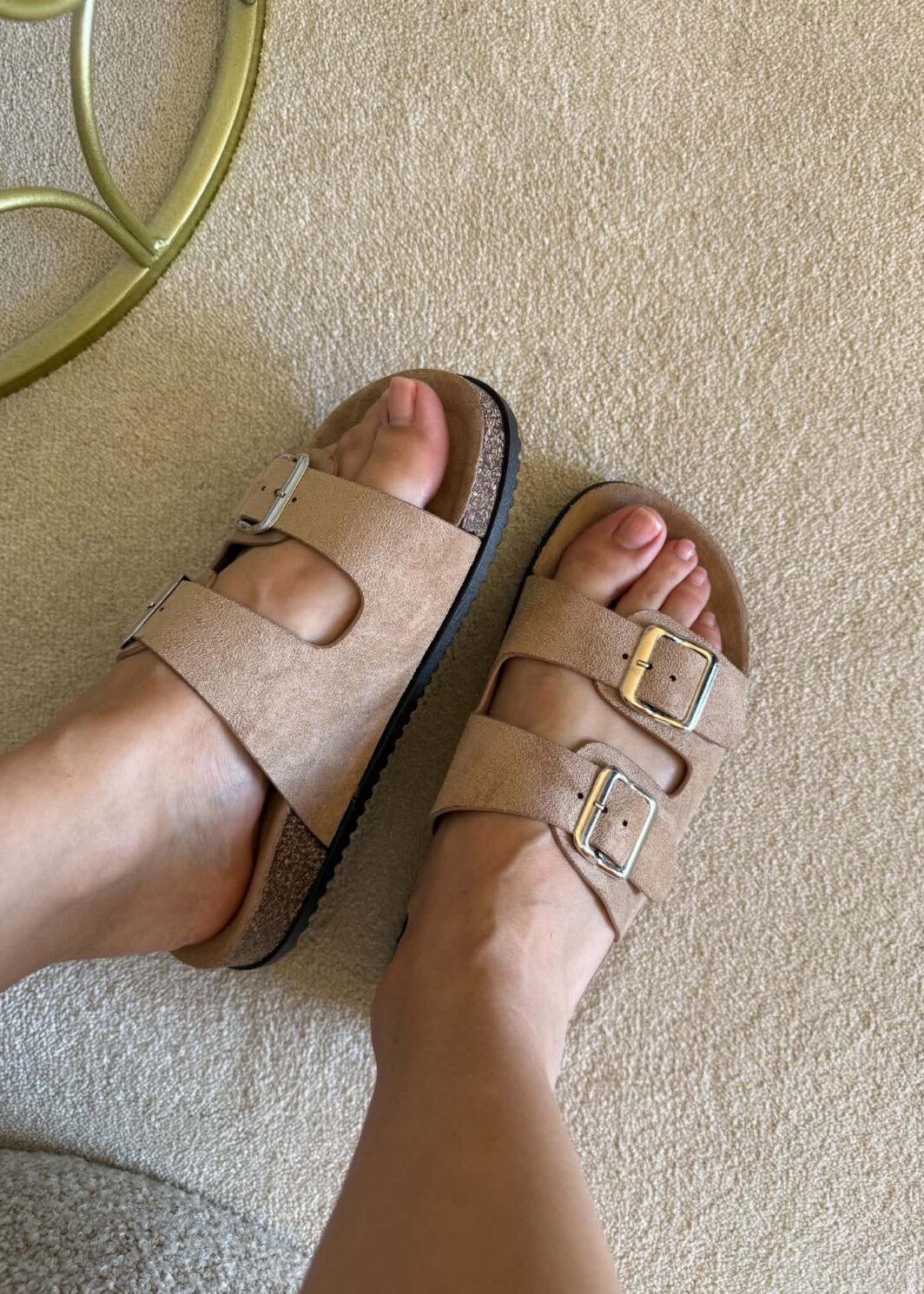 Chinelo Givana Fivelas - Bege